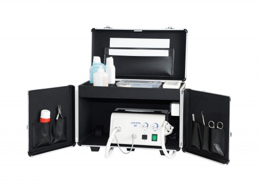 Pedicure case 0908 with 3-fold socket
